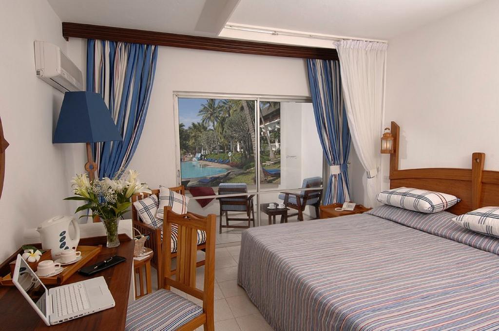 Voyager Beach Resort Mombasa Værelse billede