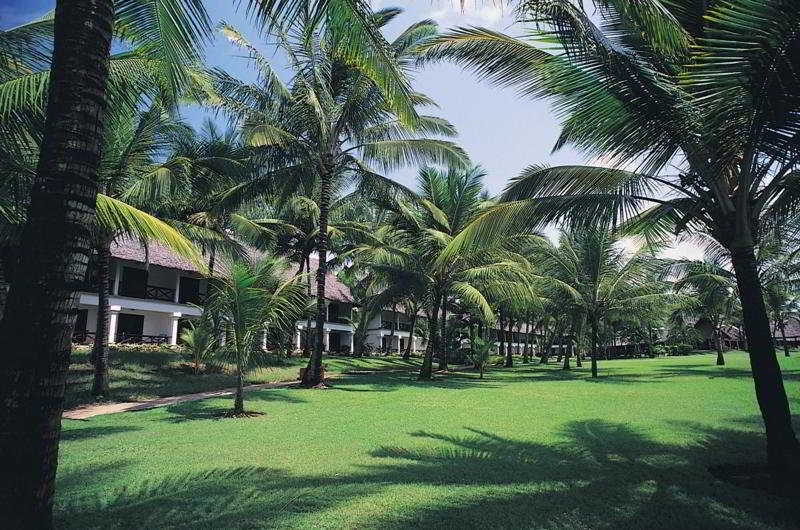 Voyager Beach Resort Mombasa Eksteriør billede